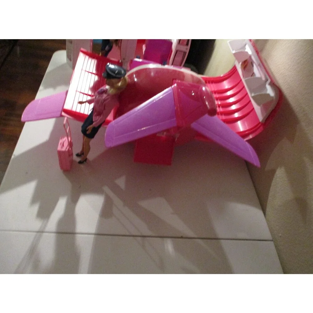 Barbie Pink Jumbo Jet With Accessories Plus Pilot & Stewardess Barbie Dolls